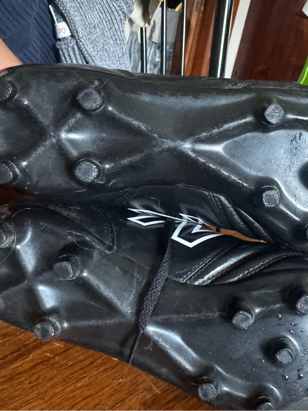 Reebok Black Soccer Cleats With White Logo Like New!